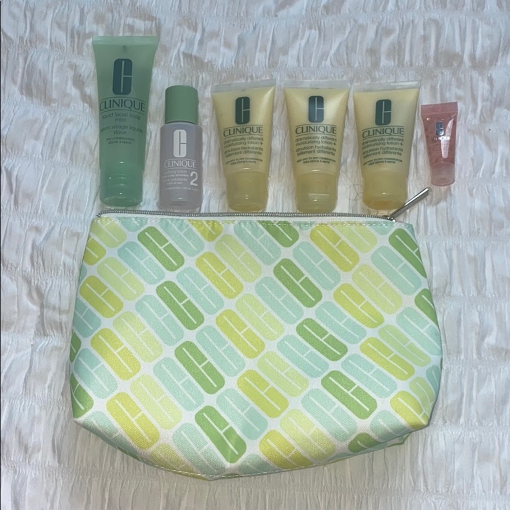 Brand new CLINIQUE bundle!
